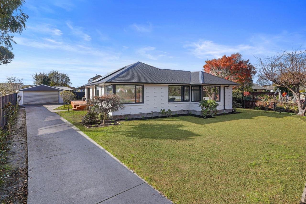 Private, Family-Friendly Home, 4Br By Airport & Free Parking 基督城 外观 照片
