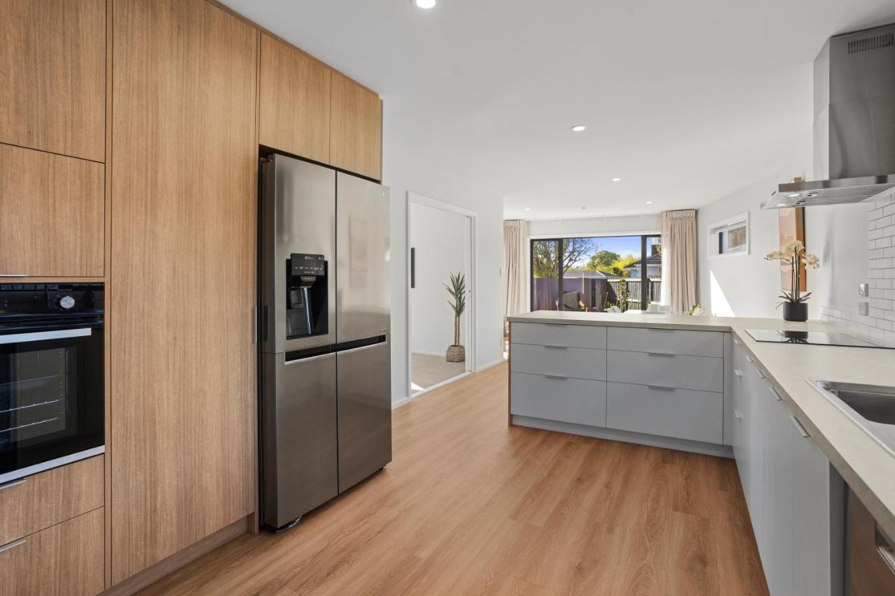 Private, Family-Friendly Home, 4Br By Airport & Free Parking 基督城 外观 照片