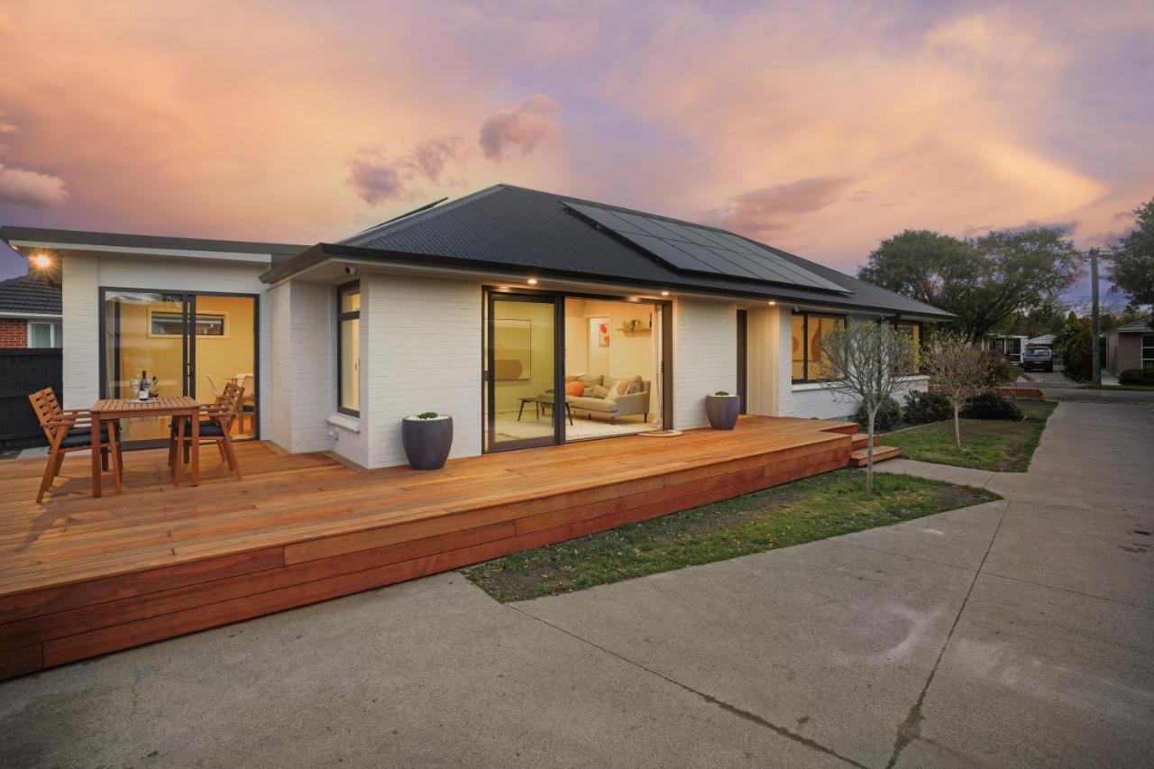 Private, Family-Friendly Home, 4Br By Airport & Free Parking 基督城 外观 照片